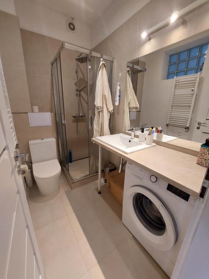 Апартаменти Utulny Apartman S Balkonom Братислава Екстер'єр фото